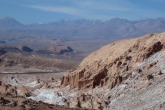 303-avant-l-arrivee-a-San-Pedro-le-Licancabur-et-la-Cordiliere-de-sel